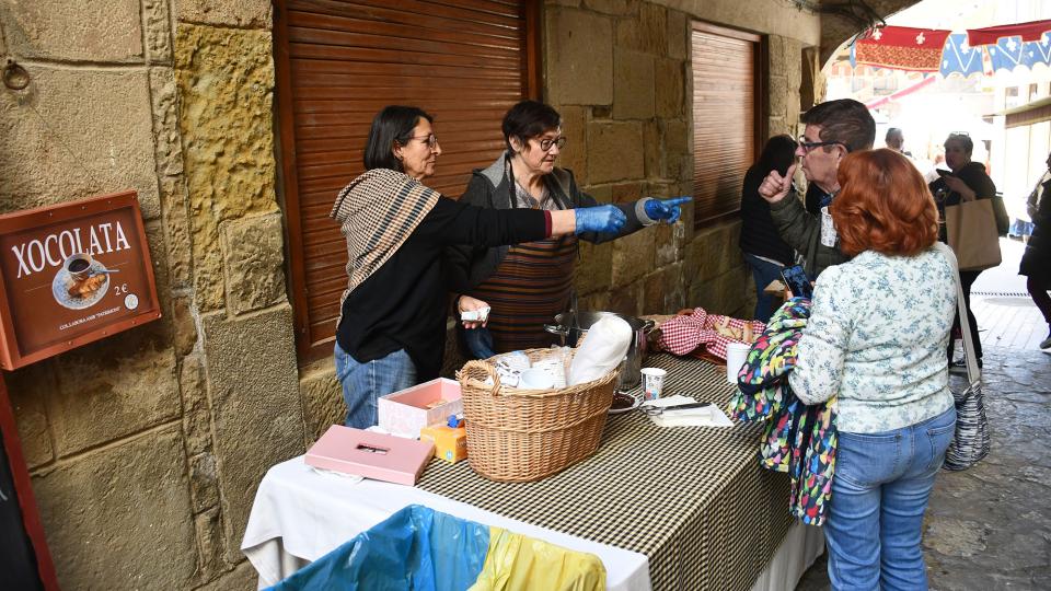 7 de Abril de 2023 Parades al carrer Nou  Torà -  Ramon Sunyer