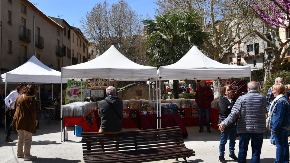 7.4.2023 Plaça de la Font  Torà -  Ramon Sunyer