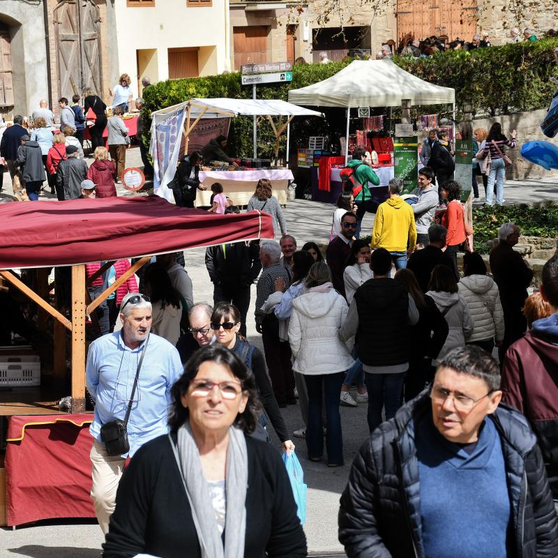 29 de Març de 2024 Parades a la plaça de la Font  Torà -  Ramon Sunyer