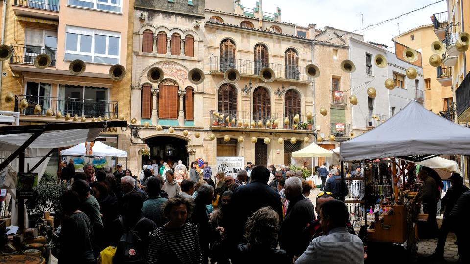 29.3.2024 Parades a la plaça del Pati  Torà -  Ramon Sunyer