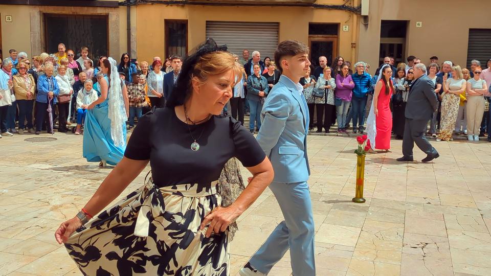 Dansa de les Priores i Priors 4 de Maig de 2025 Dansa de les Priores i Priors Torà - Ramon Sunyer