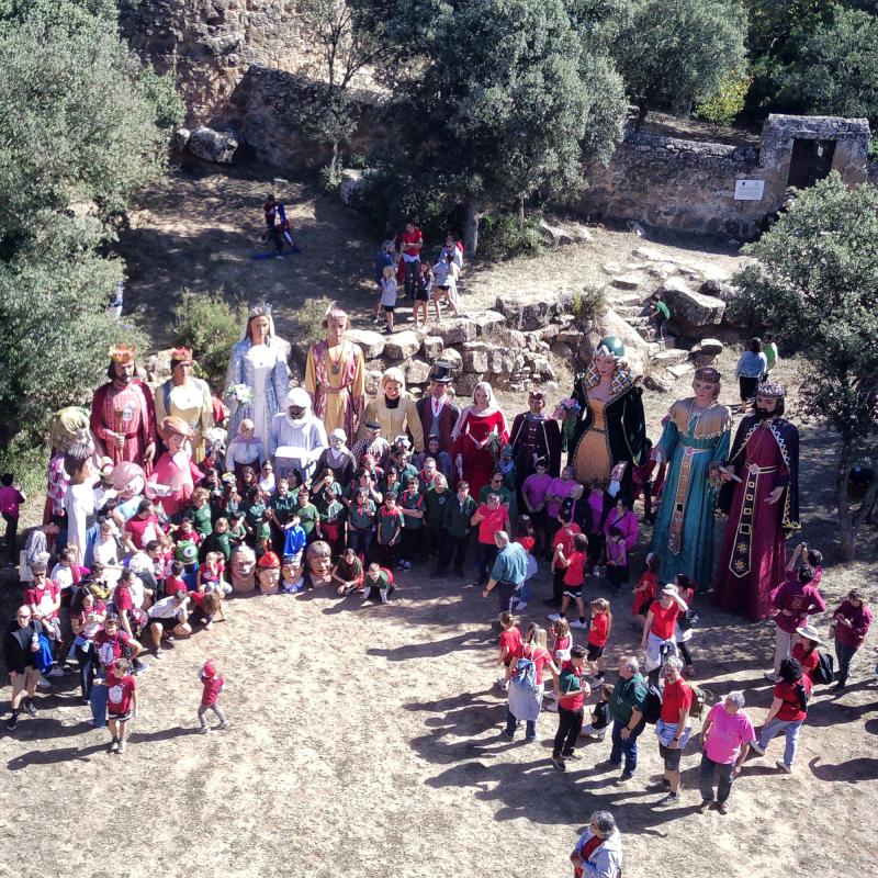 foto grup colles 5 de Octubre de 2025 foto grup colles Vallferosa - Ramon Sunyer