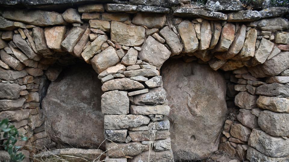 Architecture populaire  Arneres de ca l'Homenet