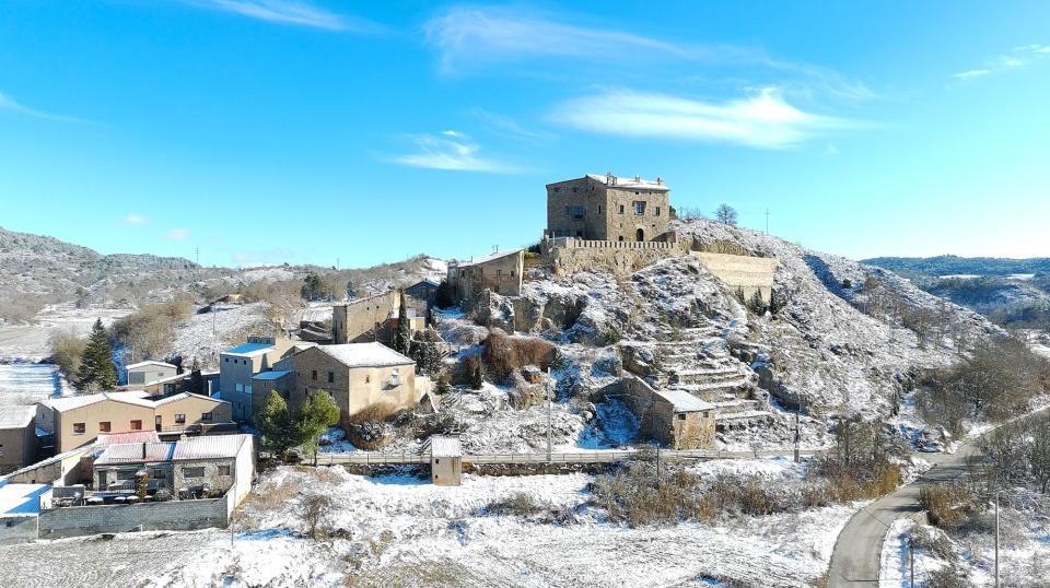 6 de Gener de 2026 Vista del poble nevat  Enfesta -  Ramon Sunyer