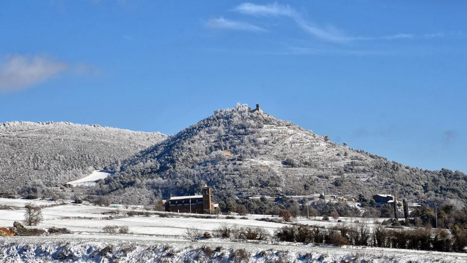 6 de Gener de 2026 Vista del poble nevat  La Molsosa -  Ramon Sunyer