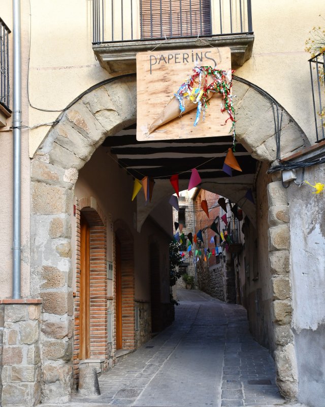 31 de Agost de 2026 - Portal de l'ofrera - Torà - Ramon Sunyer