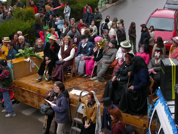 22 de Febrer de 2003 Les autoritats del Carnestoltes  Torà -  Ramon Sunyer