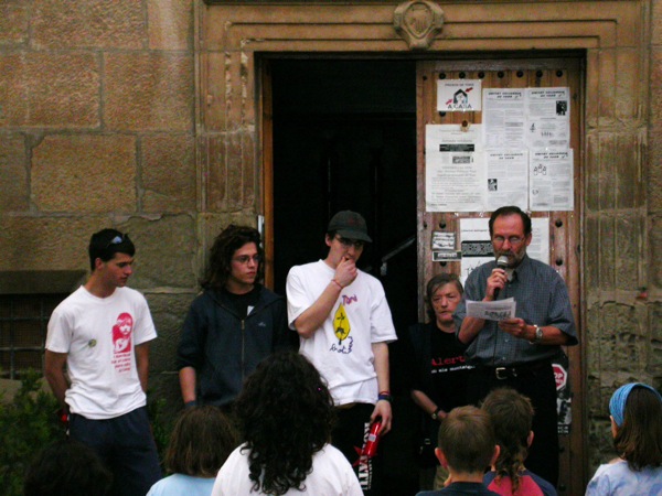 5 de Juny de 2003 Gran rebuda dels joves a la vila  Torà -  Ramon Sunyer