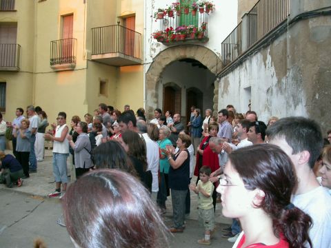 5 de Juny de 2003 Gran rebuda dels joves a la vila  Torà -  Ramon Sunyer