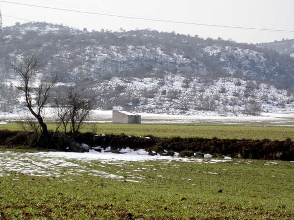 12.2.2006 Vista general de la zona de les Torrovelles  Torà -  Ramon Sunyer