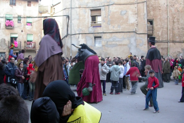 14 de Febrer de 2004 Detall dels gegants  Torà -  Ramon Sunyer