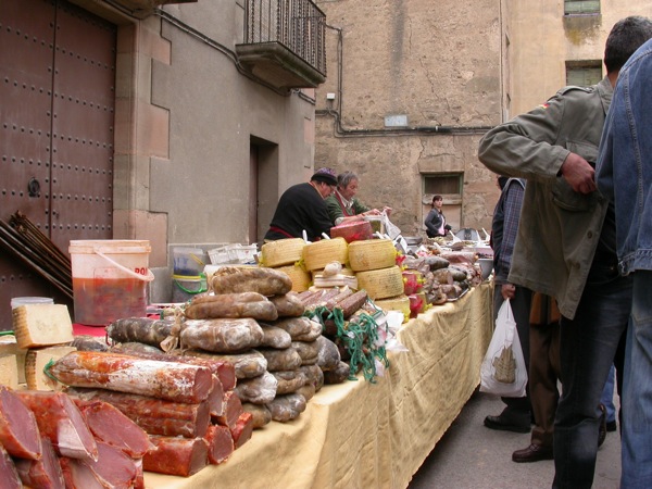 25.3.2005 Més embotits, agafarem gana!!  Torà -  Ramon Sunyer