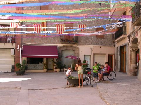 1 de Setembre de 2007 Plaça del pati  Torà -  Ramon Sunyer