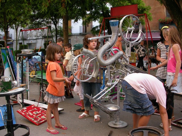 31 de Agost de 2008 Parc Infantil Katakrac  Torà -  ramon sunyer