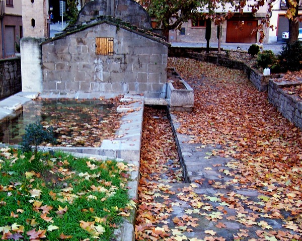 3 de Desembre de 2005 Plaça de la Font  Torà -  Josep Gatnau