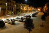 Torà: Vista de nit de la plaça del vall  Ramon Sunyer