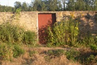 Torà: Porta d'entrada amb flors  Ramon Sunyer