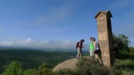 Claret: La Petxa, on diu la llegenda que el cavall de Santiago, va fer un salt miraculós de turó a turó fugint dels sarraïns  Xavier