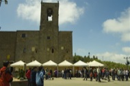 Pinós: Plaça de la Fira de Pinós 2008  Susanna Altarriba