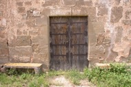 Sant Serni: detall de la porta de l'església de sant serni  Ramon Sunyer