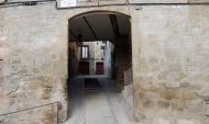 Sanaüja: Portal de la baixada de Sant Roc  Ramon Sunyer