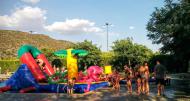 Torà: Festa inflables a les piscines  Ramon Sunyer