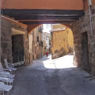 Sanaüja: Pas cobert carrer Morer  Ramon Sunyer