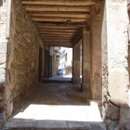 Sanaüja: Porxos carrer del Forn  Ramon Sunyer