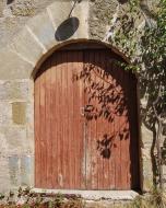 Llobera: porta  Ramon Sunyer