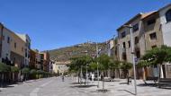 Torà: plaça del Vall  Ramon Sunyer