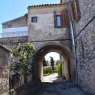 Castellfollit de Riubregós: Portal de Cal Quec  Ramon Sunyer