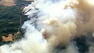 Cardona: Vista aèria del foc a Cardona  CCMA