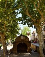 Torà: Plaça de la Font  Ramon Sunyer