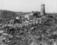 Vallferosa: Vista del poble amb totes les cases dempeus  Josep Colell. Institut Amatller d’Art Hispànic. Arxiu Mas