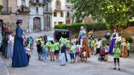 Torà: Parada a la plaça de la Font  Ramon Sunyer