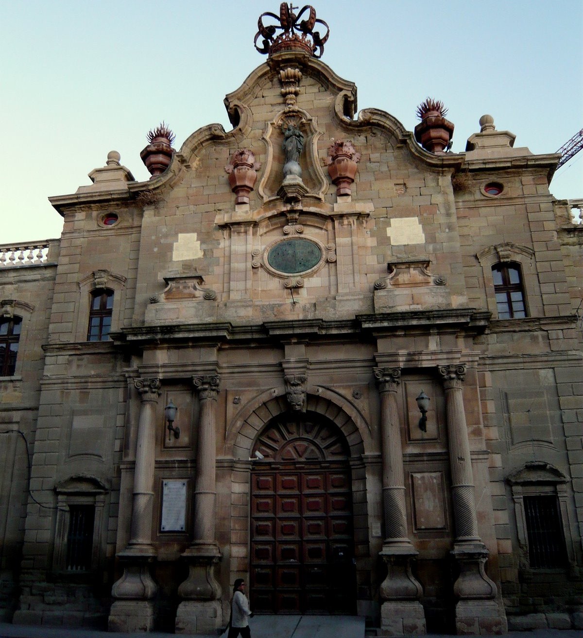 Façana de la Universitat